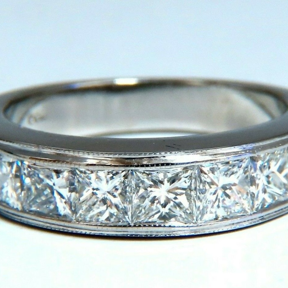 2.30ct Natural Princess Cut Diamonds Channel Band Platinum Ring*